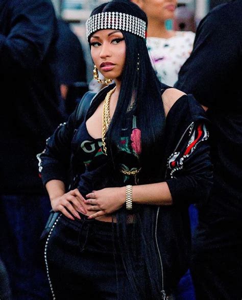 cause they know that i got that gucci nicki minaj|Nicki Minaj please my body.